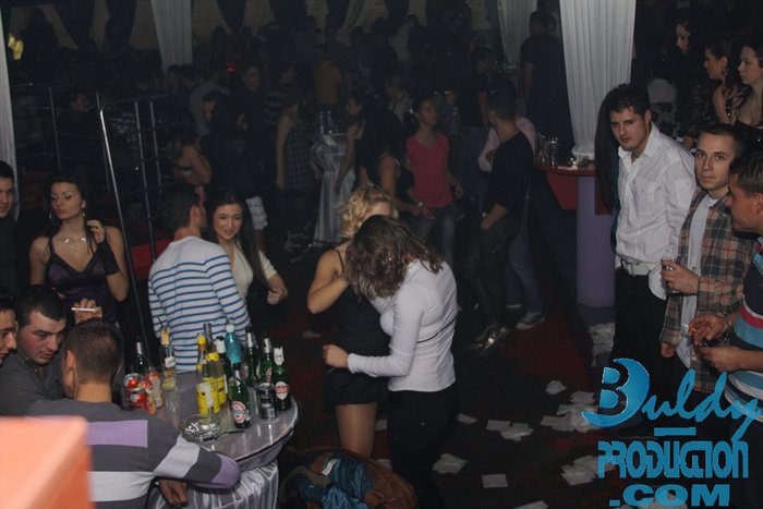 club cool 096 - Club Cool 8 ianuarie