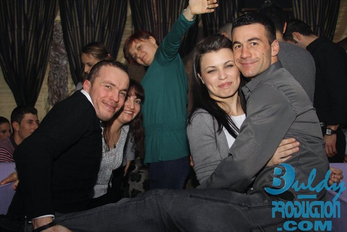 club cool 128 - Club Cool 8 ianuarie