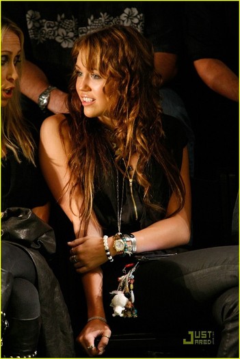 Miley (22)