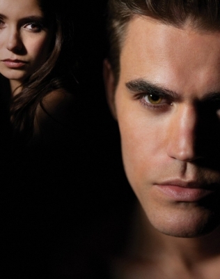 normal_tvdelenastefannotext - Season 1 - promos