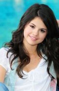 15937422_NBPEZWZYQ - selena 23