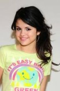 15938527_CYLOADDXJ - selena 28