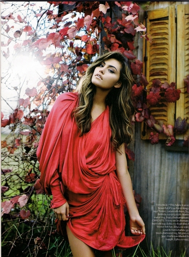 Phoebe (52) - Phoebe Tonkin
