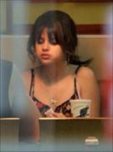 10867357_SFEYOXUHX - selena 46