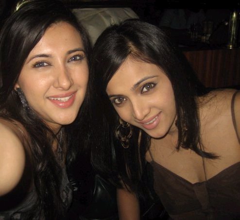 SHILPA (21) - Shilpa Anand-Riddhima Gupta