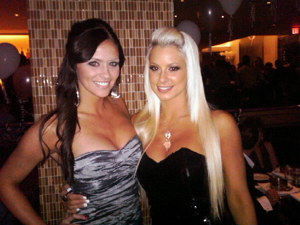 28481778_BVUIPBGTW[1] - we Maryse