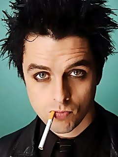 billie_joe - Solistul trupei Green Day renunta la droguri