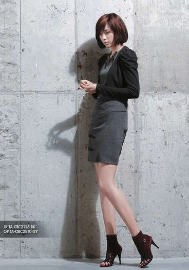 31eb9ac7b446fca0_hanhyojoo_viki_spring2010_31