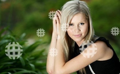 Claire (22)
