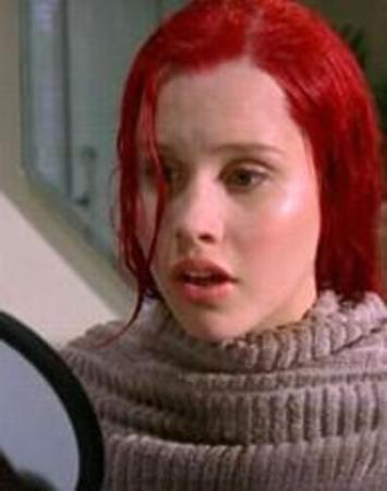 Claire (30)