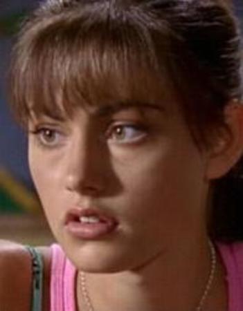 Phoebe (8) - Phoebe Tonkin