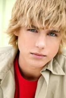 codyyy - concurs zac si cody