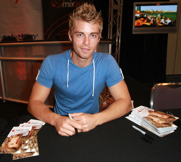 Luke (15) - Luke Mitchell