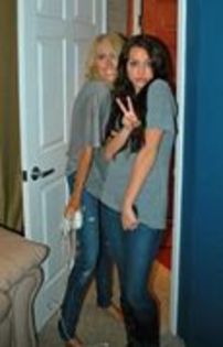 normal_131_(caitlin) - poze rare miley