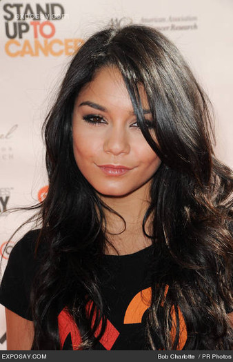 vanessa-hudgens-2010-stand-cancer-benefit-gNrMvo - Vanessa Hudgens