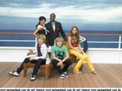 25110492_FRSMIXGFD - zack si cody