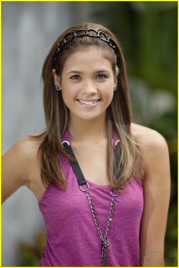 nicole anderson (13) - Nicole Anderson