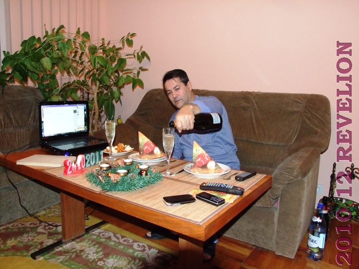 DSCF2863 - 2010 12 REVELION