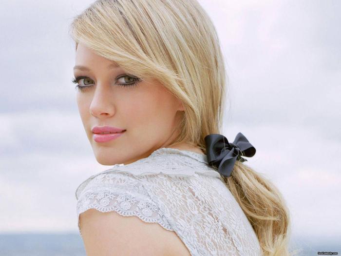 go4-Hilary-Duff-049