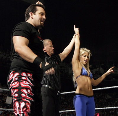 Kelly-Kelly-and-Tommy-Dreamer-Got-Victory