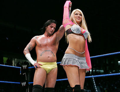 WWE-Kelly-Kelly-Helping-Punk-Pictures