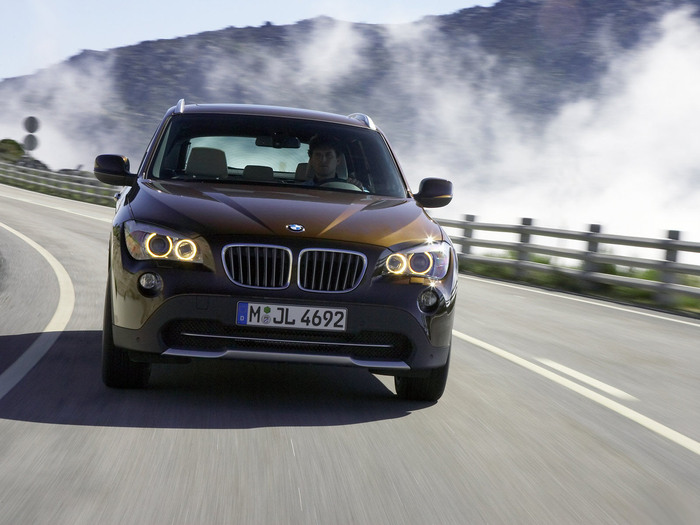 HQ%20Desktop%20Cars%20BMW%20X1%20Wallpaper