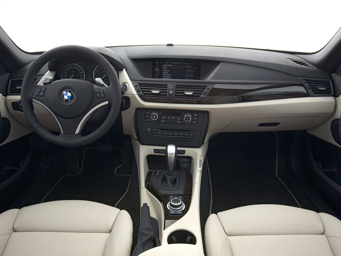 Inside%20BMW%20X1%20Wallpaper%20Hot%20Cars