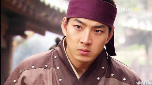 81 - Bax poze jumong