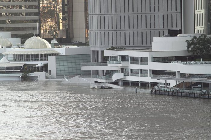  - Inundatii - Ianuarie 2011