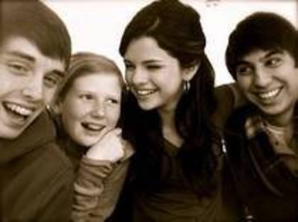 rara 5 - poze selena gomez rare