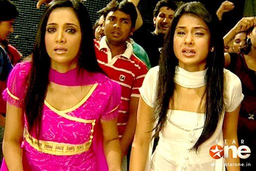 46294_156949317653331_141600485854881_566780_7558533_n