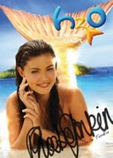 phoebe-tonkin-autograph-h2o-just-add-water-8465291-444-623 - h2o