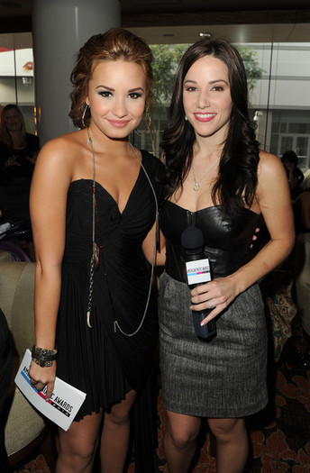 Demi+Lovato+2010+American+Music+Awards+Nominations+BIiP_snZxMil - for you