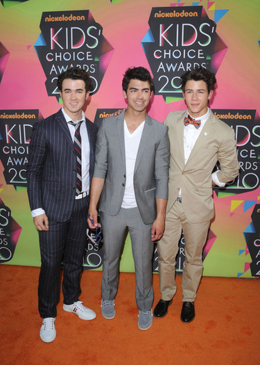 Nickelodeon+23rd+Annual+Kids+Choice+Awards+iCmcKI7abD7l - Nickelodeon s 23rd Annual Kids Choice Awards - Arrivals