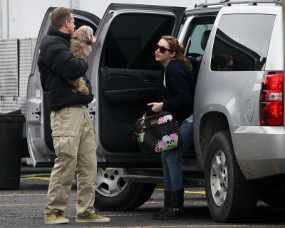  - x On The Set 11th January 2011