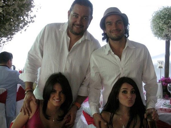 79923031 - Dulce Maria