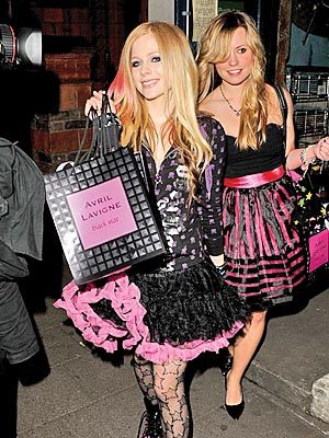 avril_lavigne_300x400[1] - avril lavigne