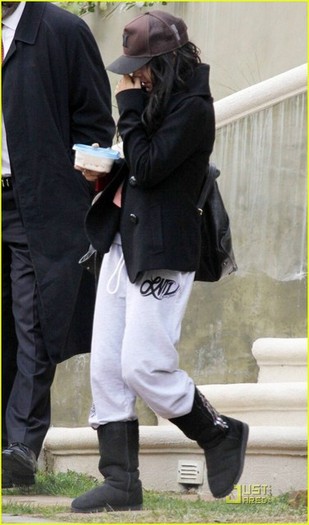 vanessahudgensunderarmo (1) - 000-Cel mai mare album