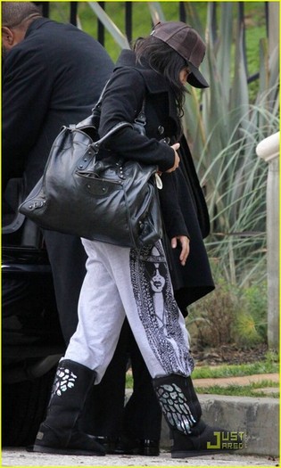 vanessahudgensunderarmo (2) - 000-Cel mai mare album