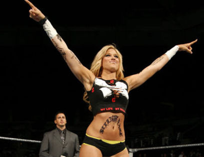 WWE-Diva-Kelly-Kelly-Got-Victory-Raising-Hand - 000-Cel mai mare album