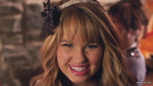 Debby-Ryan-debby-ryan-17648407-509-286