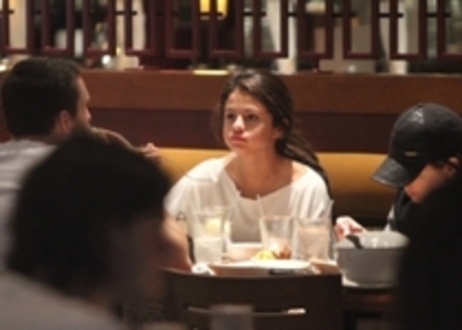 selena (138) - selena gomez