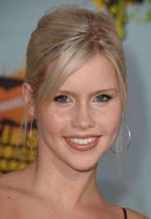 claire - poze claire holt