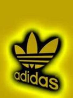 14947422_ZUBXRWGRQ - adidas