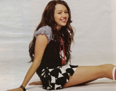 Miley (45)