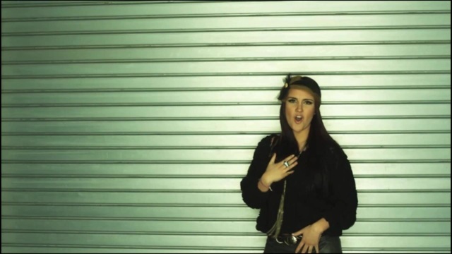 2eekdxg - Dulce Maria gravando Ya No