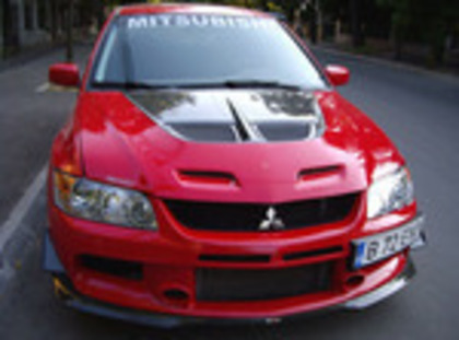 Mitsubishi_Lancer_Evo_FQ400-StiriAuto15[1]