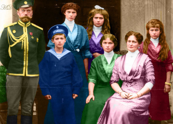 Familia colorized