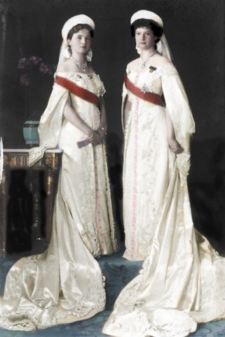 Olga&Tatiana Romanov - Poze cu Printesa Anastasia Romanov