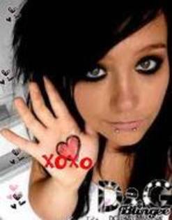 imagesCAG5WXIW - emo girl